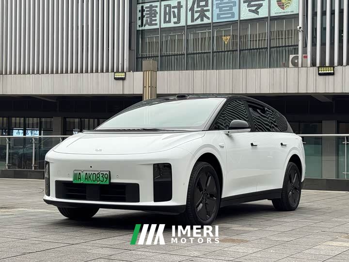 Li Auto i6 Two-Wheel Drive Standard