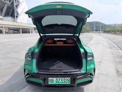 Xiaomi YU7 Four-Wheel Drive Max Edition - ფოტო 12