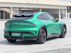 Xiaomi YU7 Four-Wheel Drive Max Edition - ფოტო 4
