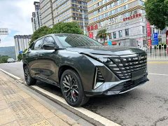 Changan UNI-Z 1.5T Luxury - ფოტო 3