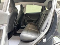 Tesla Model Y Long Range All-Wheel Drive - ფოტო 10
