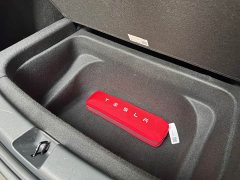 Tesla Model Y Long Range All-Wheel Drive - ფოტო 16