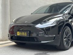 Tesla Model Y Long Range All-Wheel Drive - ფოტო 5