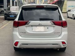 Mitsubishi Outlander 2020 2.0L FWD Comfort 5-Seater - ფოტო 6