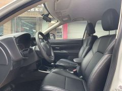 Mitsubishi Outlander 2020 2.0L FWD Comfort 5-Seater - ფოტო 7