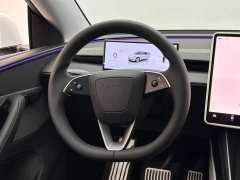 Tesla Model Y Rear-Wheel Drive - ფოტო 12
