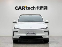 Tesla Model Y Rear-Wheel Drive - ფოტო 7