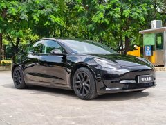Tesla Model 3 2022 Rear-Wheel Drive - ფოტო 3