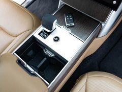 Land Rover Range Rover 3.0 L6 400PS Genesis Extended Wheelbase - ფოტო 19