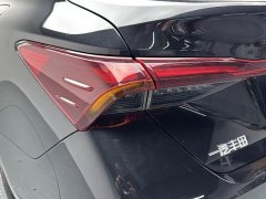 Toyota Avalon Hybrid 2.0L Luxury - ფოტო 14