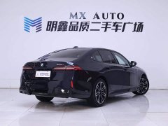 BMW 5 Series 530Li Premier M Sport Package - ფოტო 7