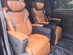Toyota Vellfire Crown Hybrid 2.5L Premium Edition - ფოტო 11