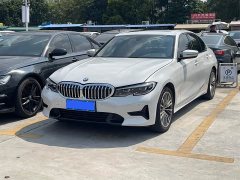 BMW 3 Series 320i M Sport Package - ფოტო 1