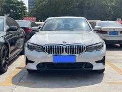 BMW 3 Series 320i M Sport Package - ფოტო 2