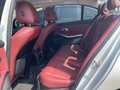 BMW 3 Series 320i M Sport Package - ფოტო 6