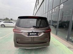 Buick GL8 Land Business Class Comfort Edition - ფოტო 14