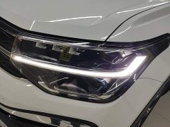 Volkswagen Touareg 300TSI FWD Full Moon Edition - ფოტო 5