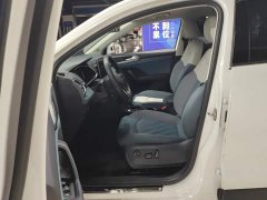 Volkswagen Touareg 300TSI FWD Full Moon Edition - ფოტო 9