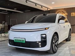 Li Auto L6 Max - ფოტო 1