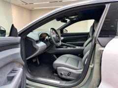 Zeekr 001 YOU Edition 100kWh AWD - ფოტო 9