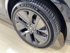 Li Auto L7 2024 MAX - ფოტო 17