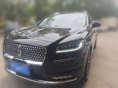 Lincoln Explorer 2021 2.7T AWD Prestige - ფოტო 1