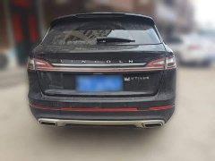 Lincoln Explorer 2021 2.7T AWD Prestige - ფოტო 3