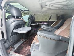 Toyota Sienna 2023 2.5L Hybrid Luxury - ფოტო 17