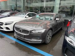 Volvo S90 B5 Inscription Luxury - ფოტო 1