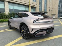 Xiaomi YU7 2025 Four-Wheel Drive Pro - ფოტო 13