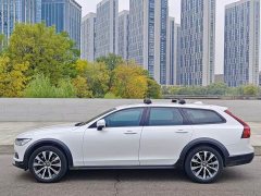Volvo V90 Cross Country B5 AWD Intelligent Remote Edition - ფოტო 3