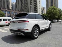 Lincoln Explorer 2.0T Two-Wheel Drive Premium - ფოტო 11