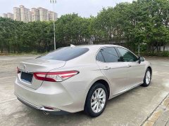 Toyota Camry 2.0G Luxury Edition - ფოტო 14