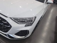 Audi A3 A3L Limousine 35TFSI Prestige - ფოტო 5