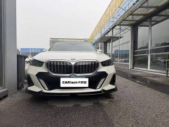BMW 5 Series 525Li M Sport Package - ფოტო 2