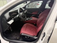 BMW 5 Series 525Li M Sport Package - ფოტო 3