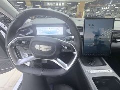 Geely Xingrui Gasoline-Hybrid 1.5TD Xinghe Edition - ფოტო 11