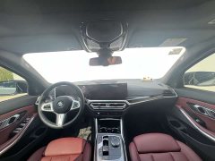 BMW 3 Series 325i M Sport Night Edition Package - ფოტო 9
