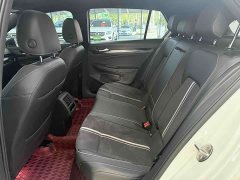 Volkswagen Golf 2023 280TSI DSG R-Line Lite - ფოტო 14