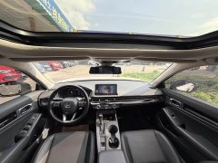 Honda Civic 240TURBO CVT Sport Control Edition - ფოტო 4