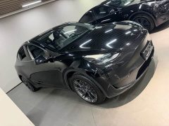 Tesla Model Y Rear-Wheel Drive - ფოტო 3