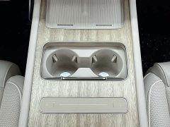 NIO ES8 Six-Seat Executive Luxury Edition - ფოტო 19