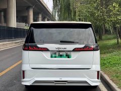 Voyah Lantu Dreamchaser 2022 Low Carbon Edition Family - ფოტო 5