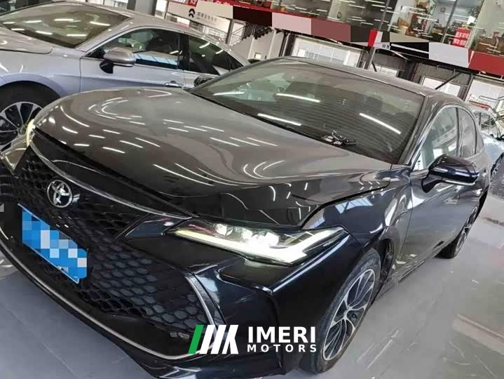 Toyota Avalon 2.5L Luxury