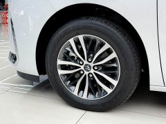 Buick GL8 2025 Land Business Class Comfort DG Edition - ფოტო 3