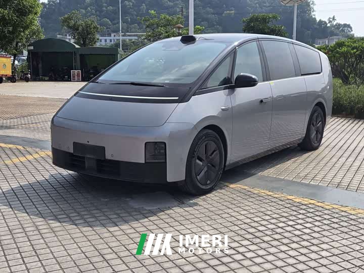 Li Auto Li Xiang MEGA Ultra - ავტომობილი ჩინეთიდან