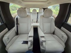 Li Auto Li Xiang MEGA Ultra - ფოტო 17