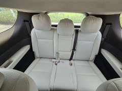 Li Auto Li Xiang MEGA Ultra - ფოტო 18