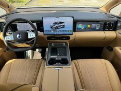 Denza D9 Gen 2 EV RWD Flash Charge Luxury Edition - ფოტო 10