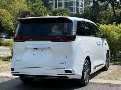Denza D9 Gen 2 EV RWD Flash Charge Luxury Edition - ფოტო 5